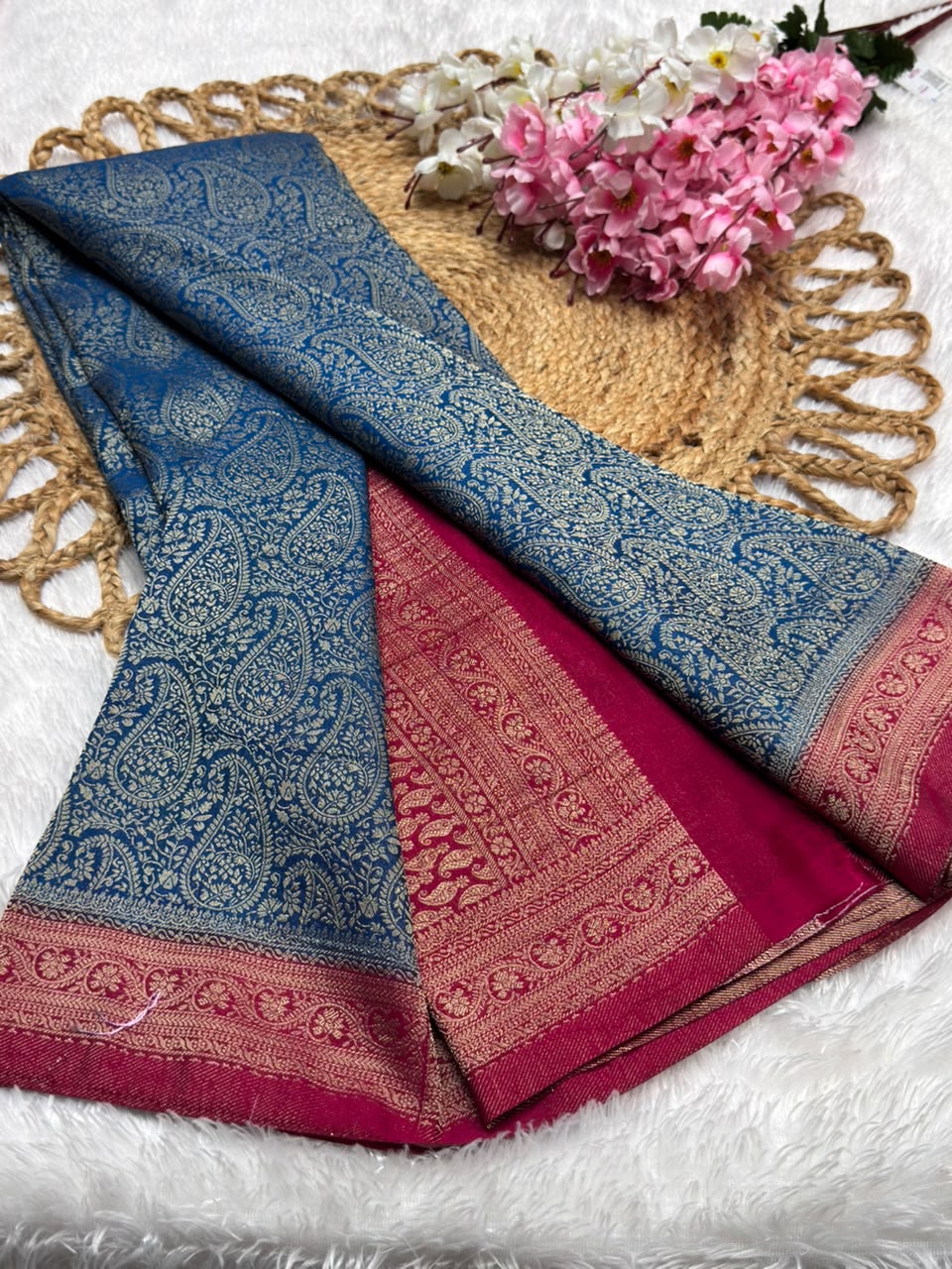 Premium Brocade Kerry Contrast