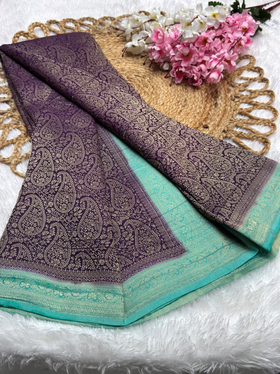 Premium Brocade Kerry Contrast
