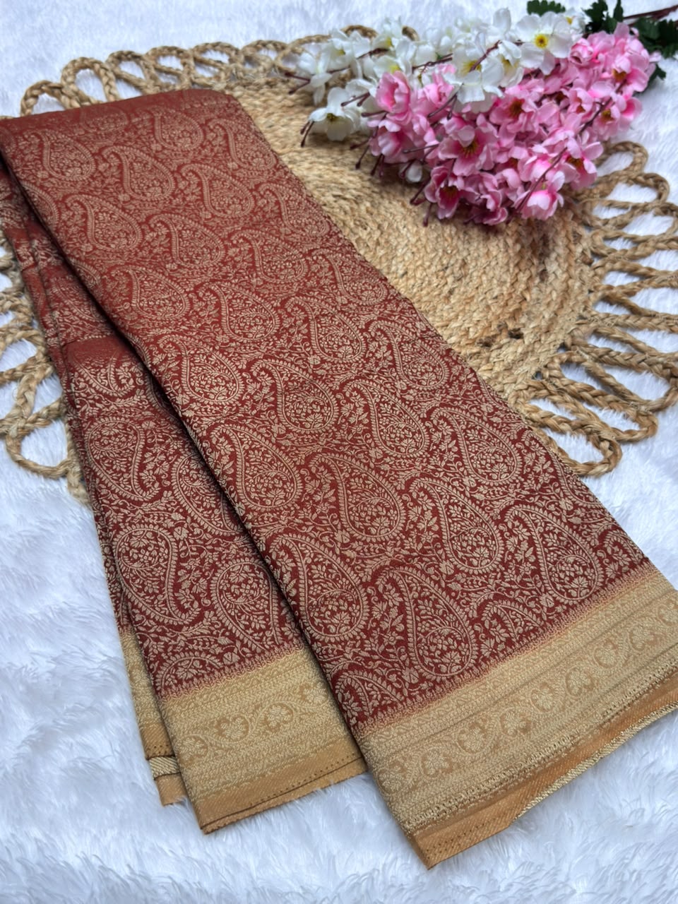 Premium Brocade Kerry Contrast