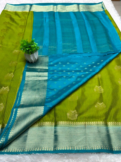 GandaBerunda Stripes Crepe Contrast