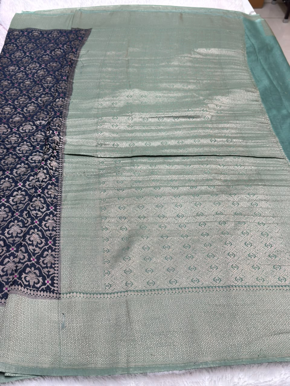 RF Meena Chinon Crush Contrast