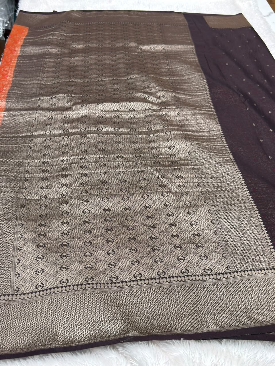 RF Meena Chinon Crush Contrast