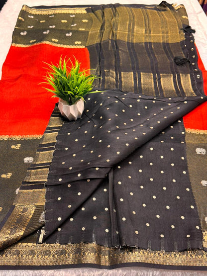 Elephant Munga Contrast