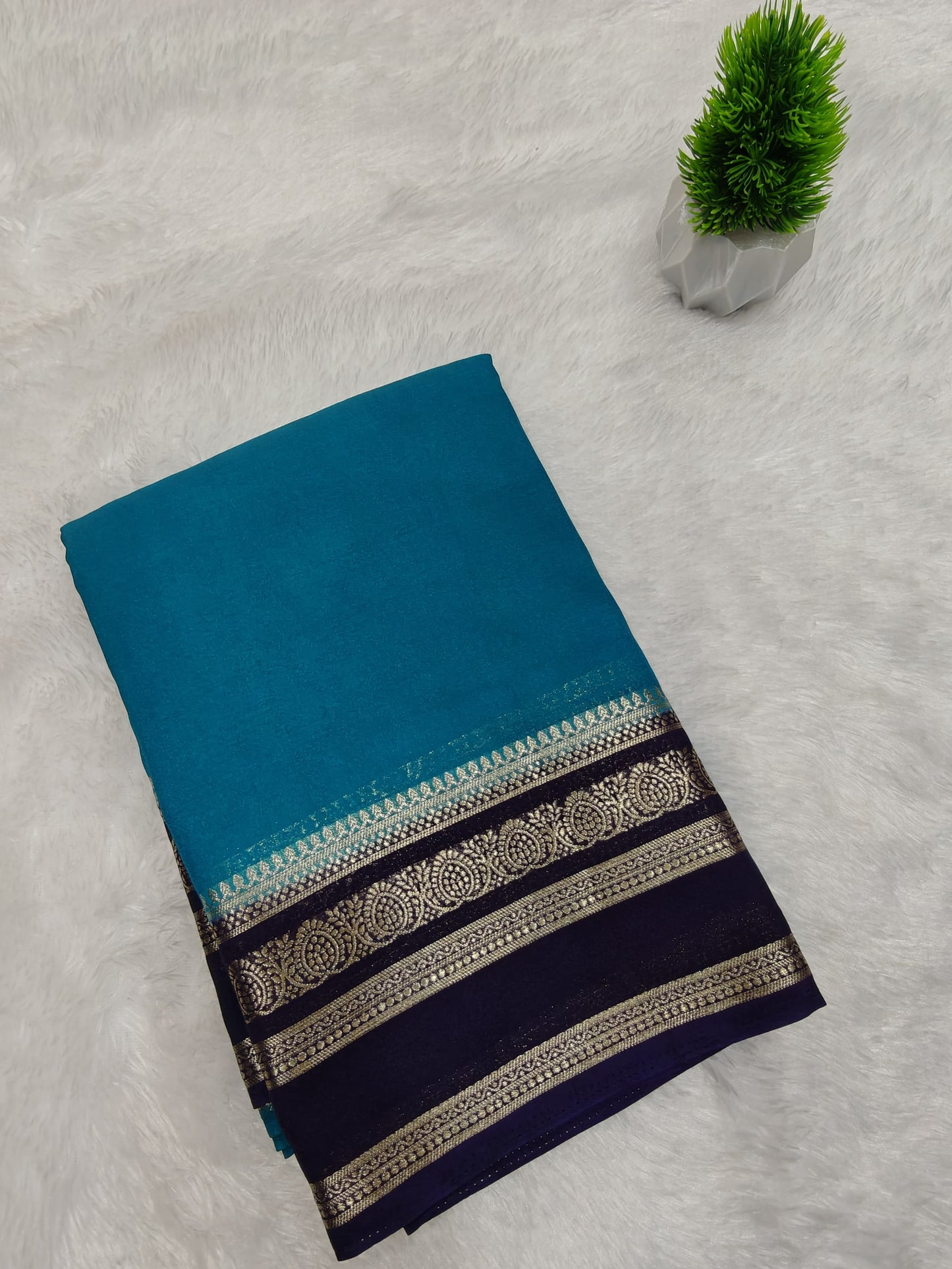 Crepe Plain Bentex and Leaf