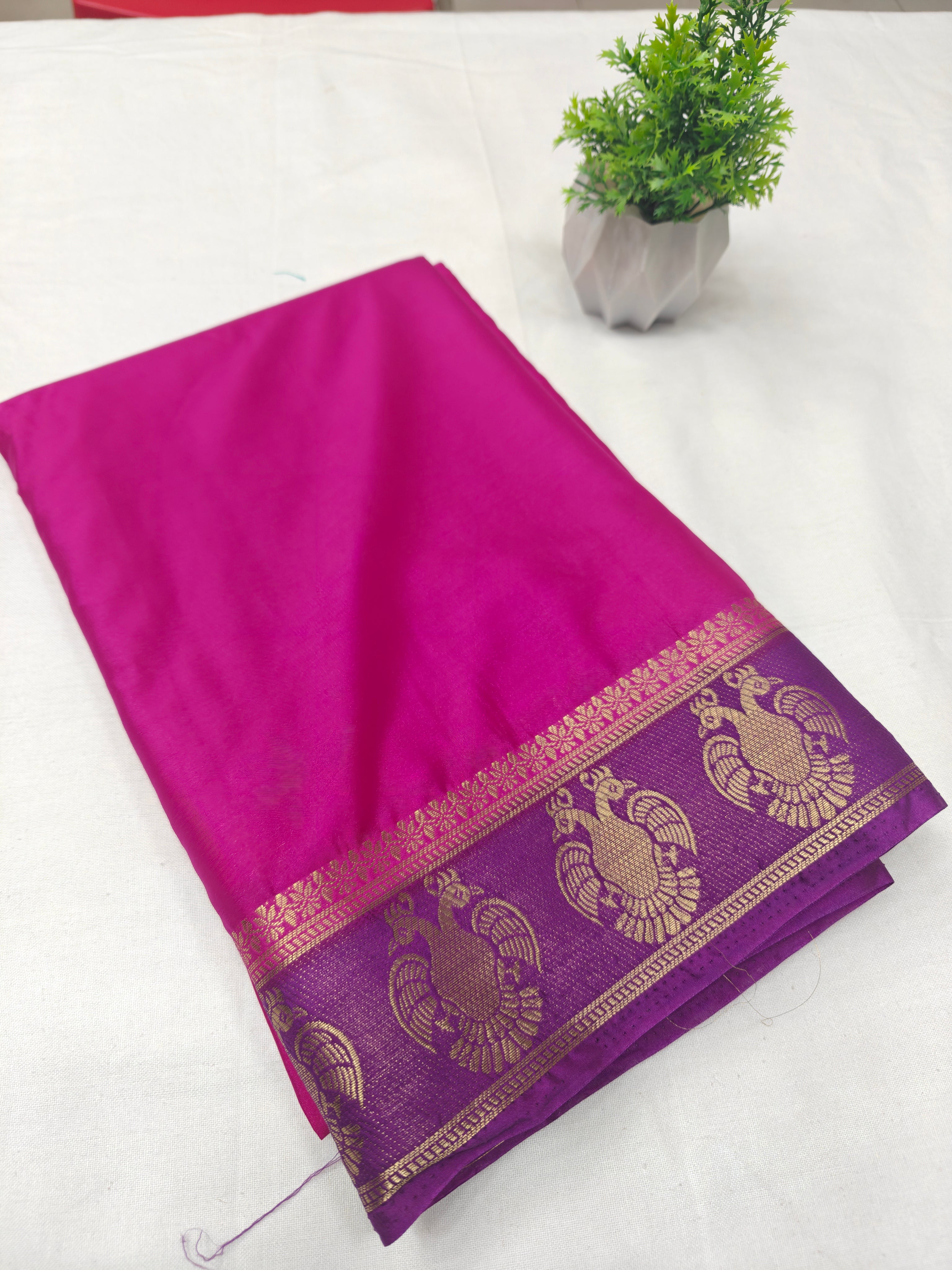 Crepe GandaBerunda Contrast