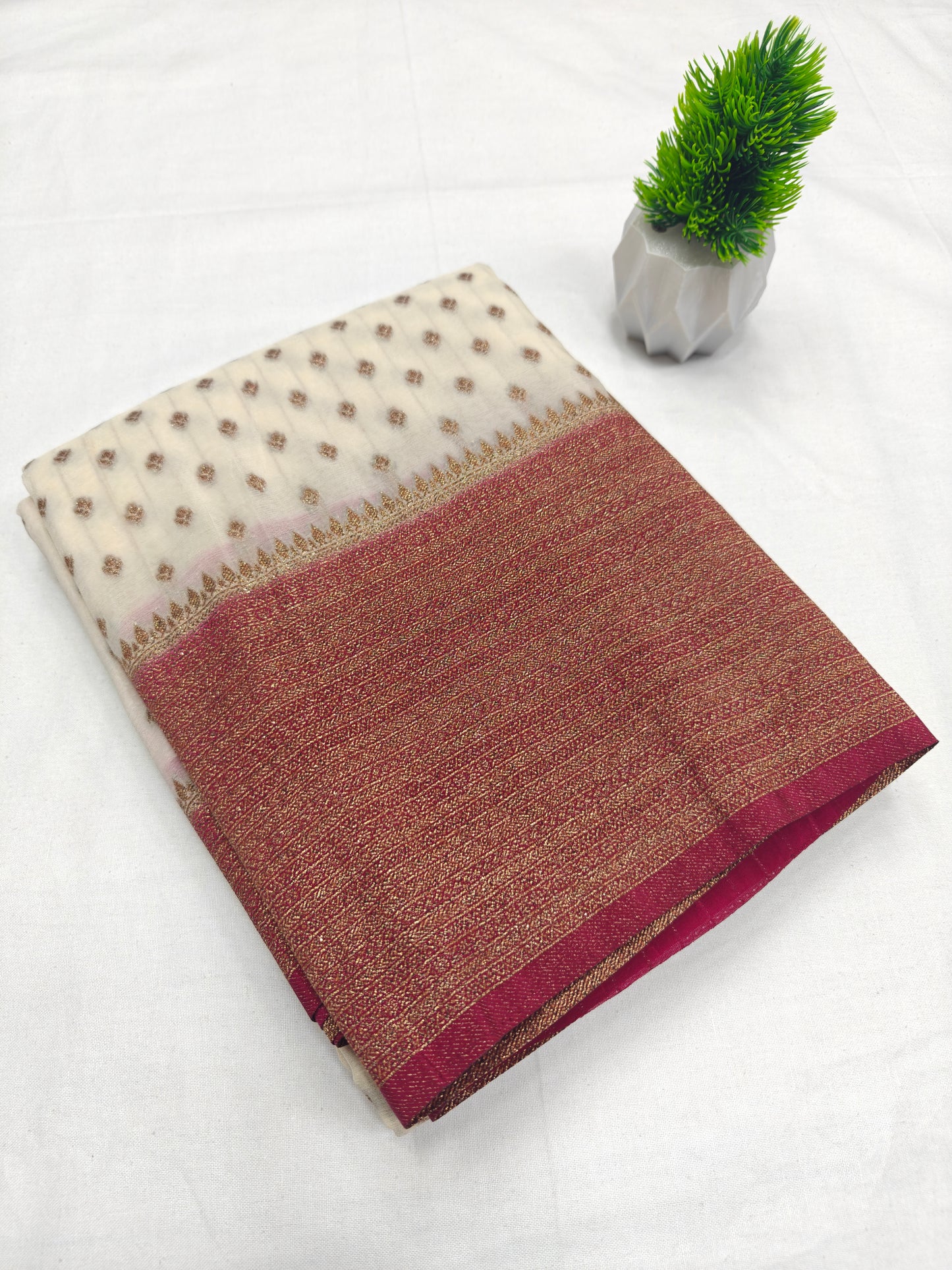 Sanchi Kasturi Small Antique