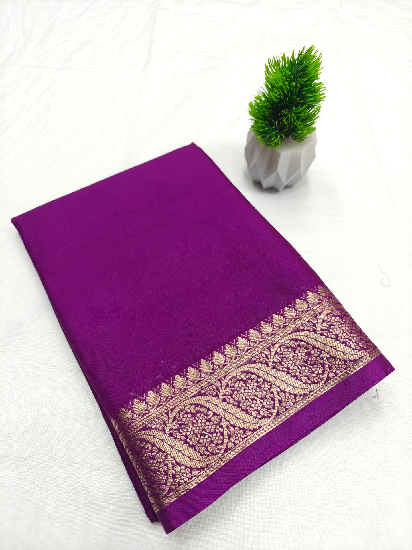 Jal Border Crepe Self