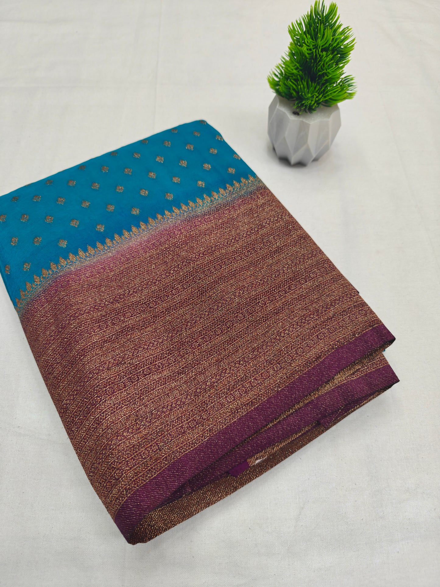 Sanchi Kasturi Small Antique