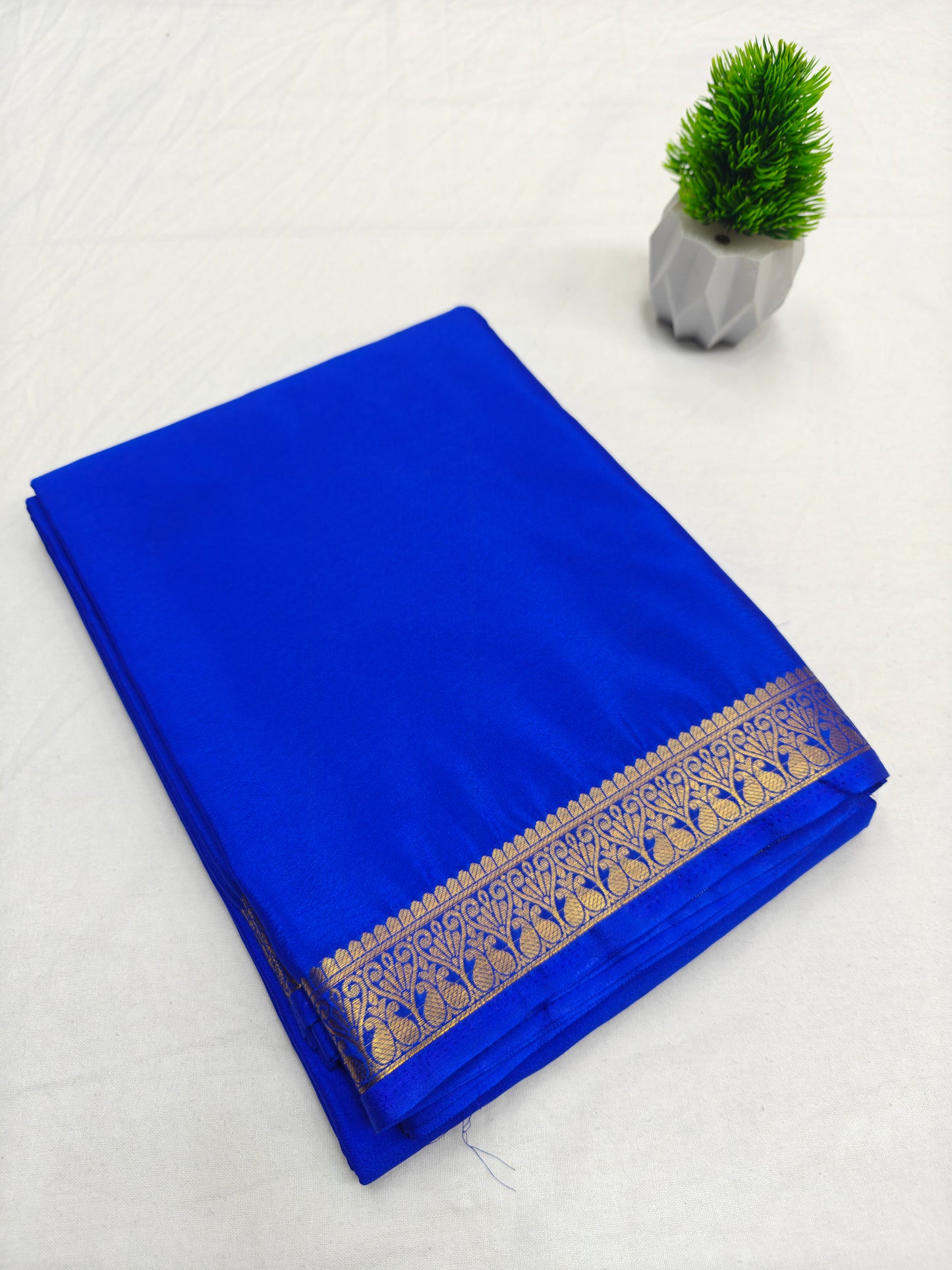 Royal Crepe Saree