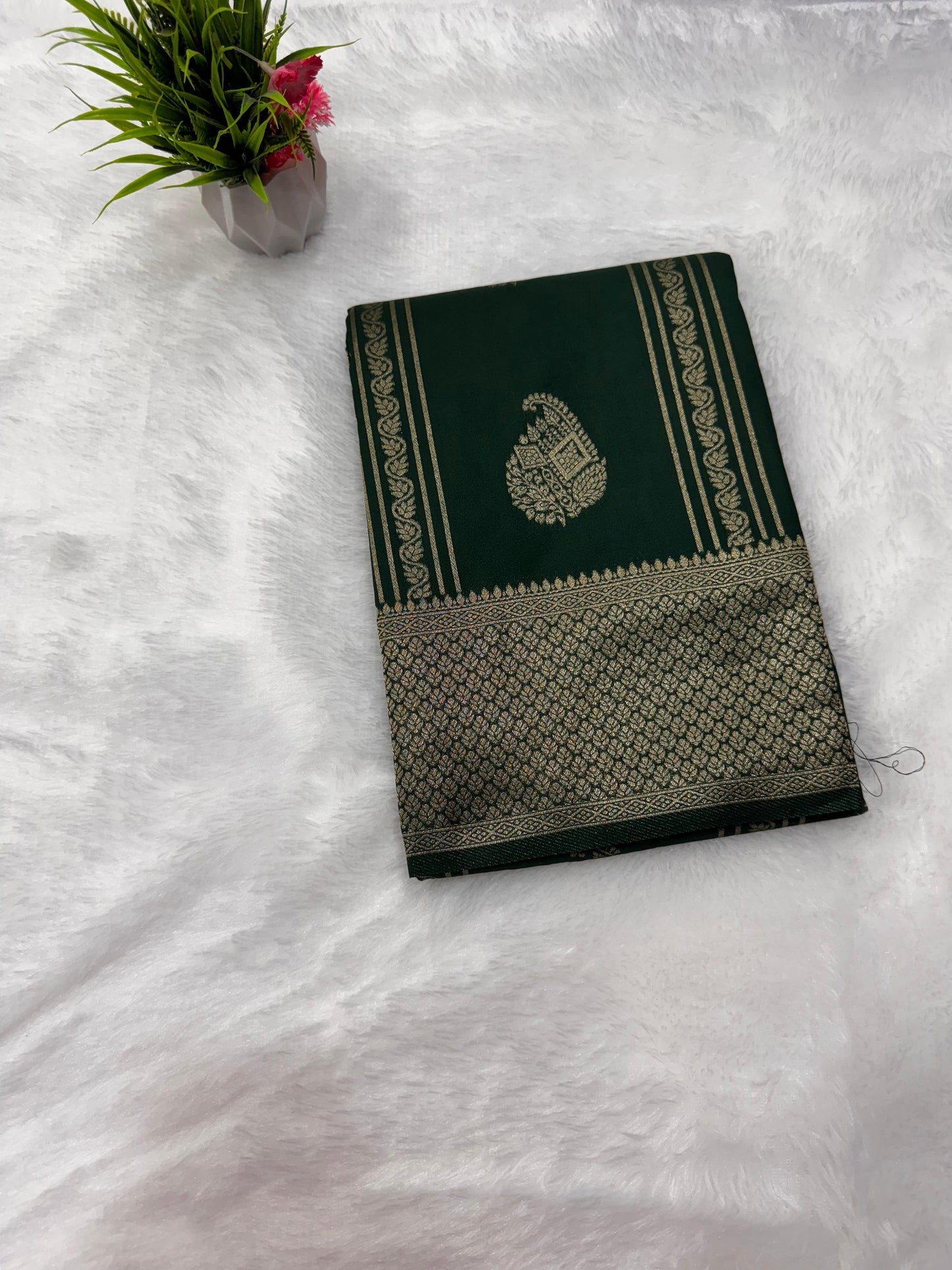 Semi silk leaf Butta