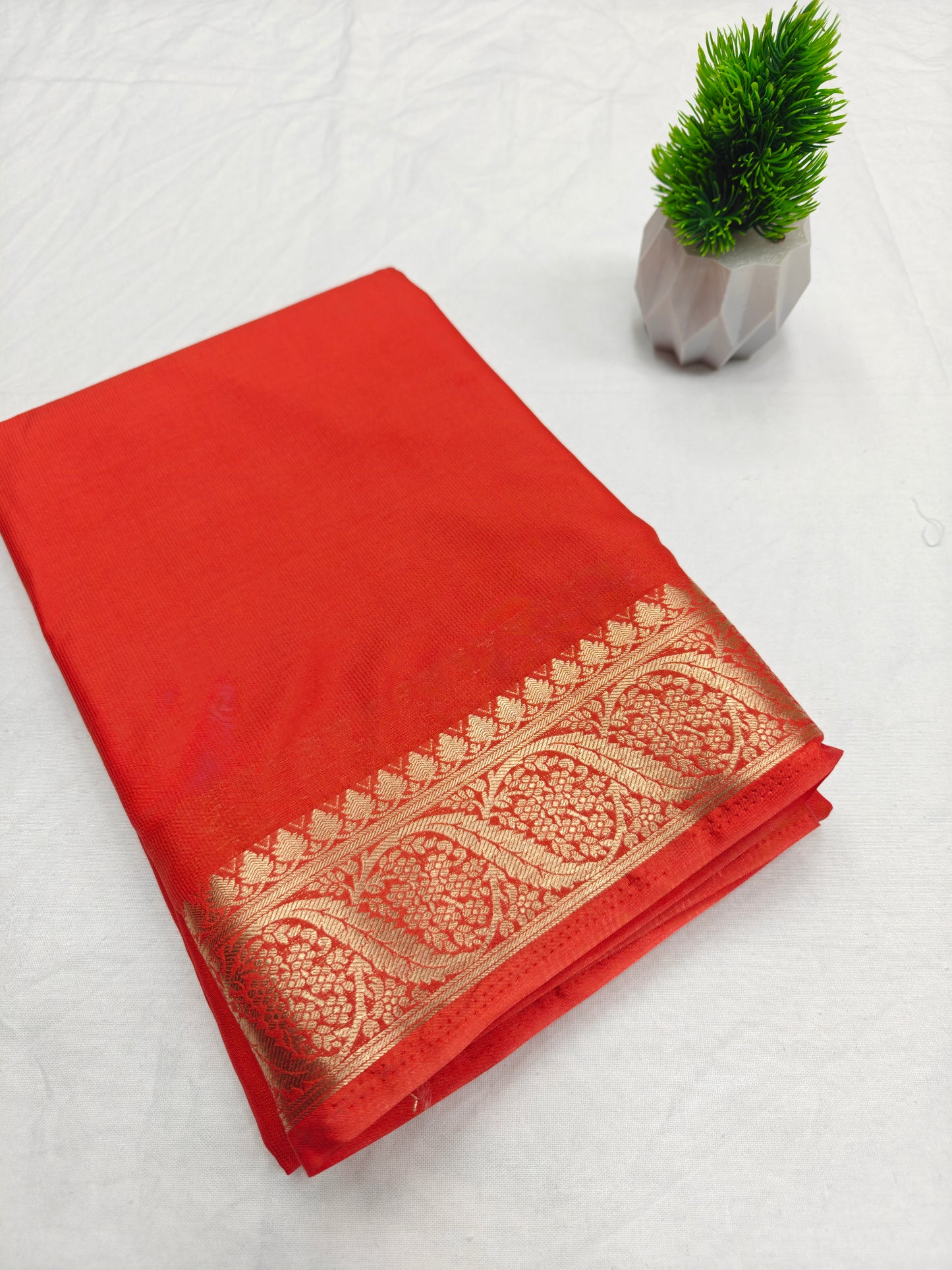 Jal Border Crepe Self