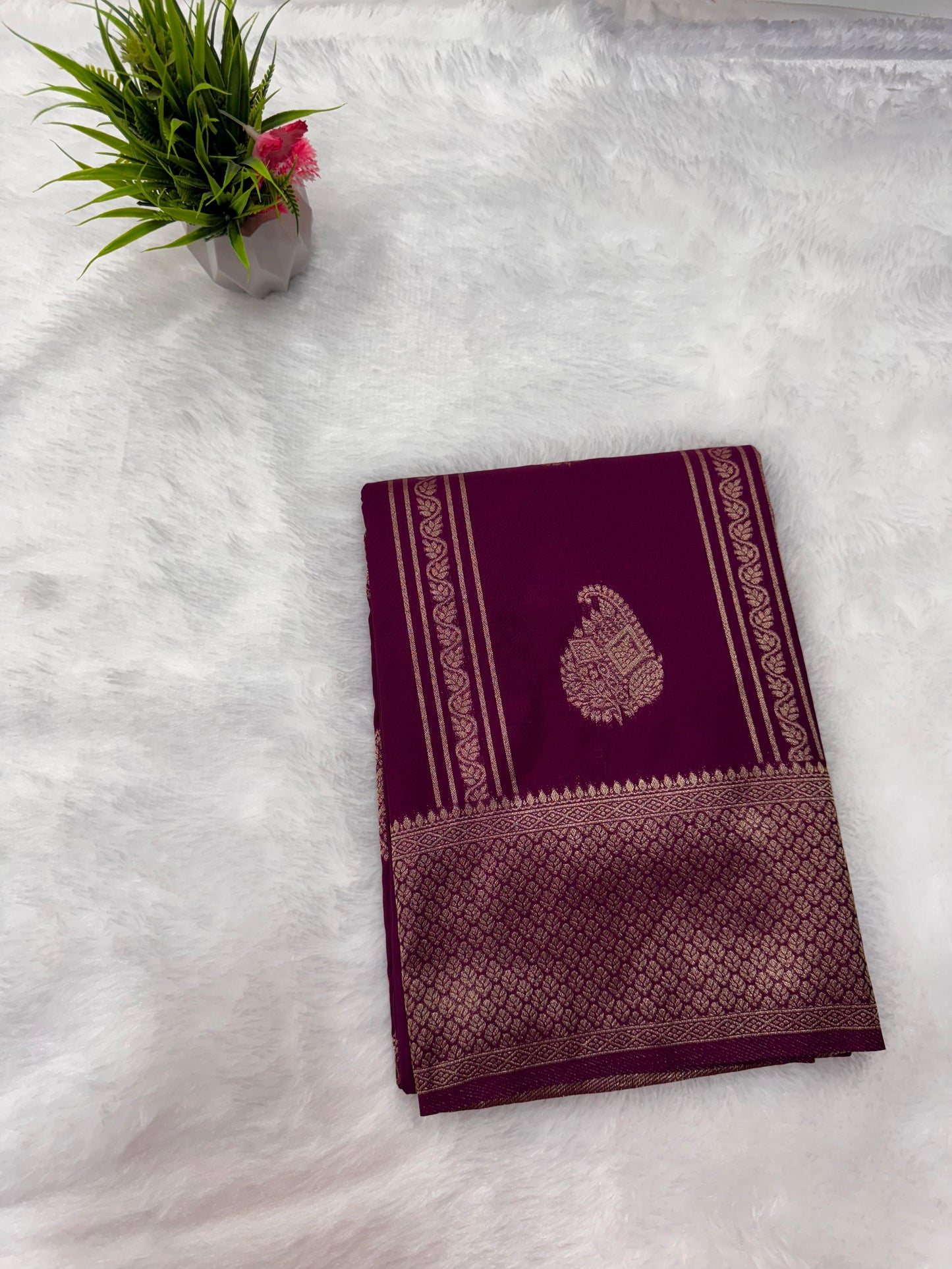 Semi silk leaf Butta