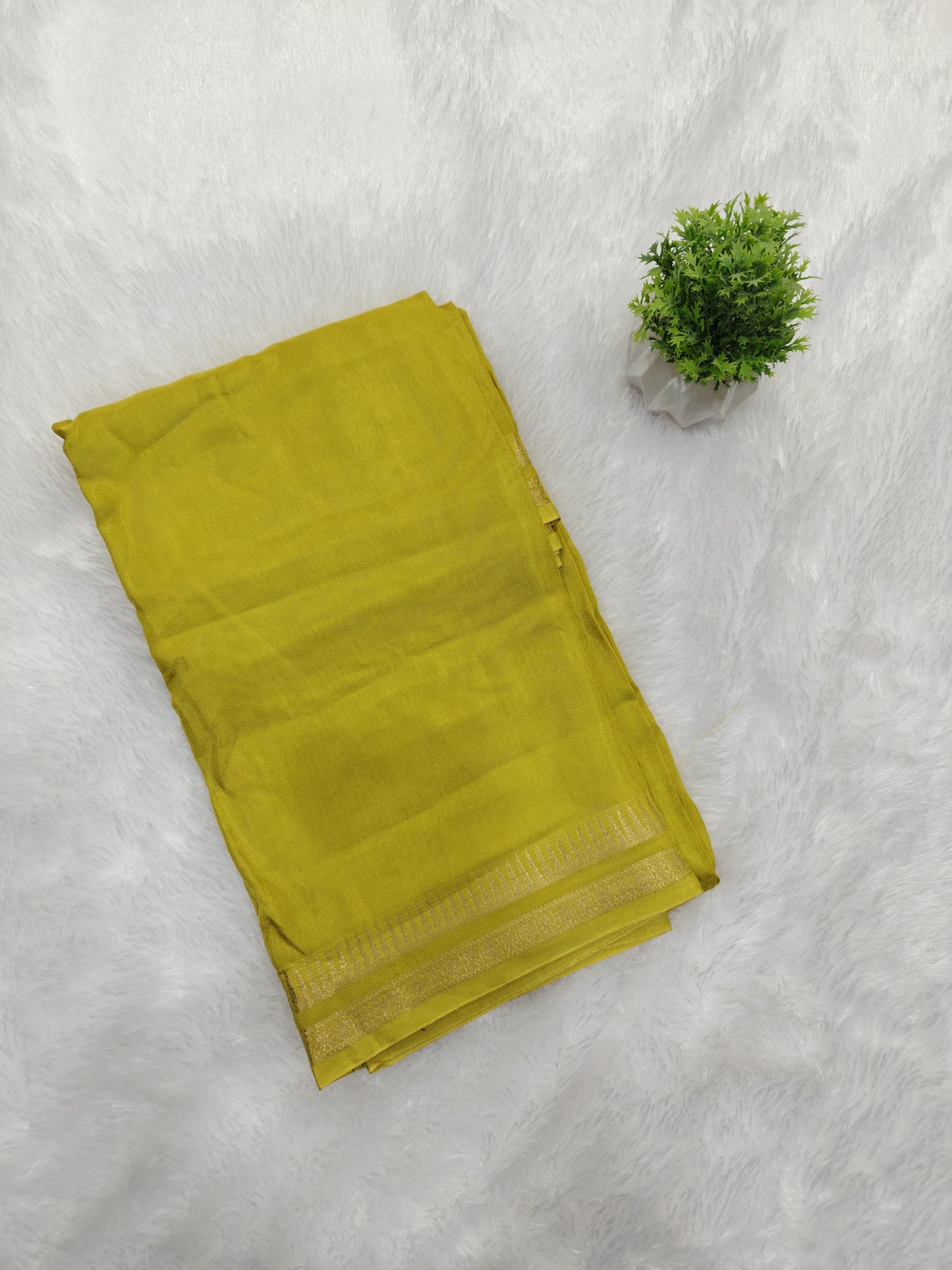 Crepe Viscose Saree