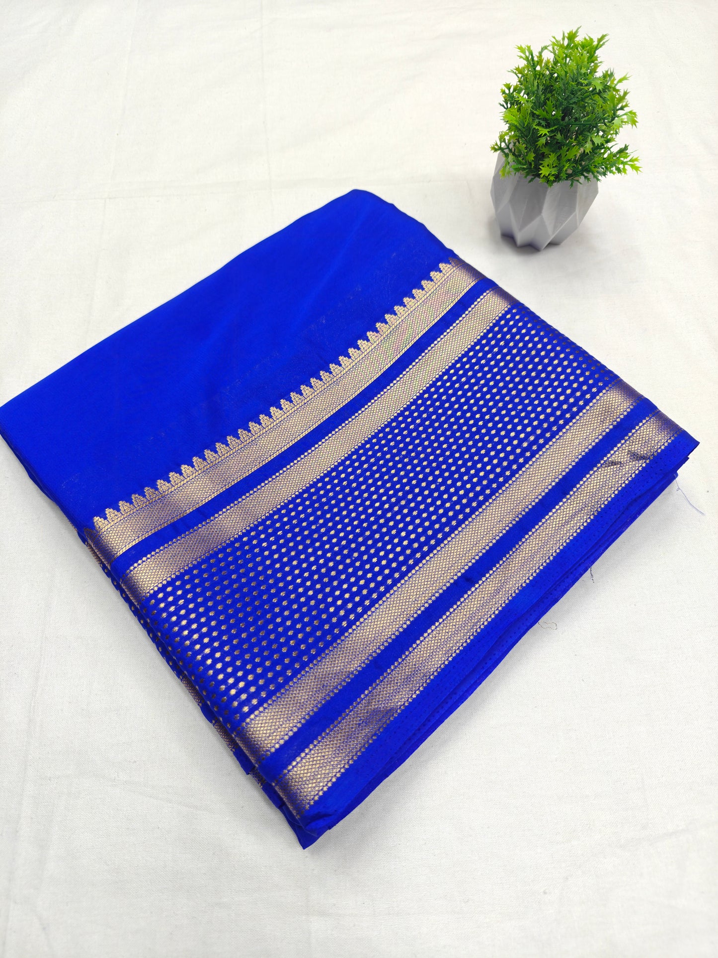 Semi Crepe and Bentex SML Dot