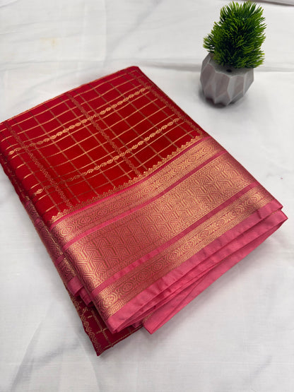 Pure Checks Contrast