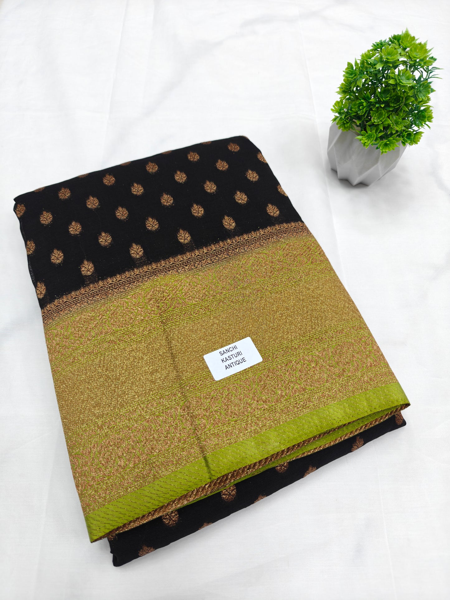 Kasturi Semi Khadi