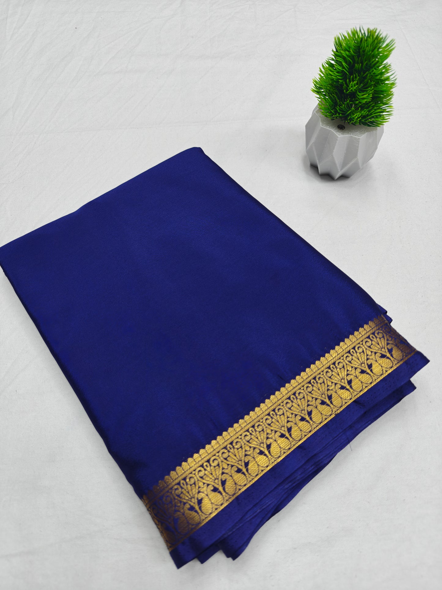 Royal Crepe Saree