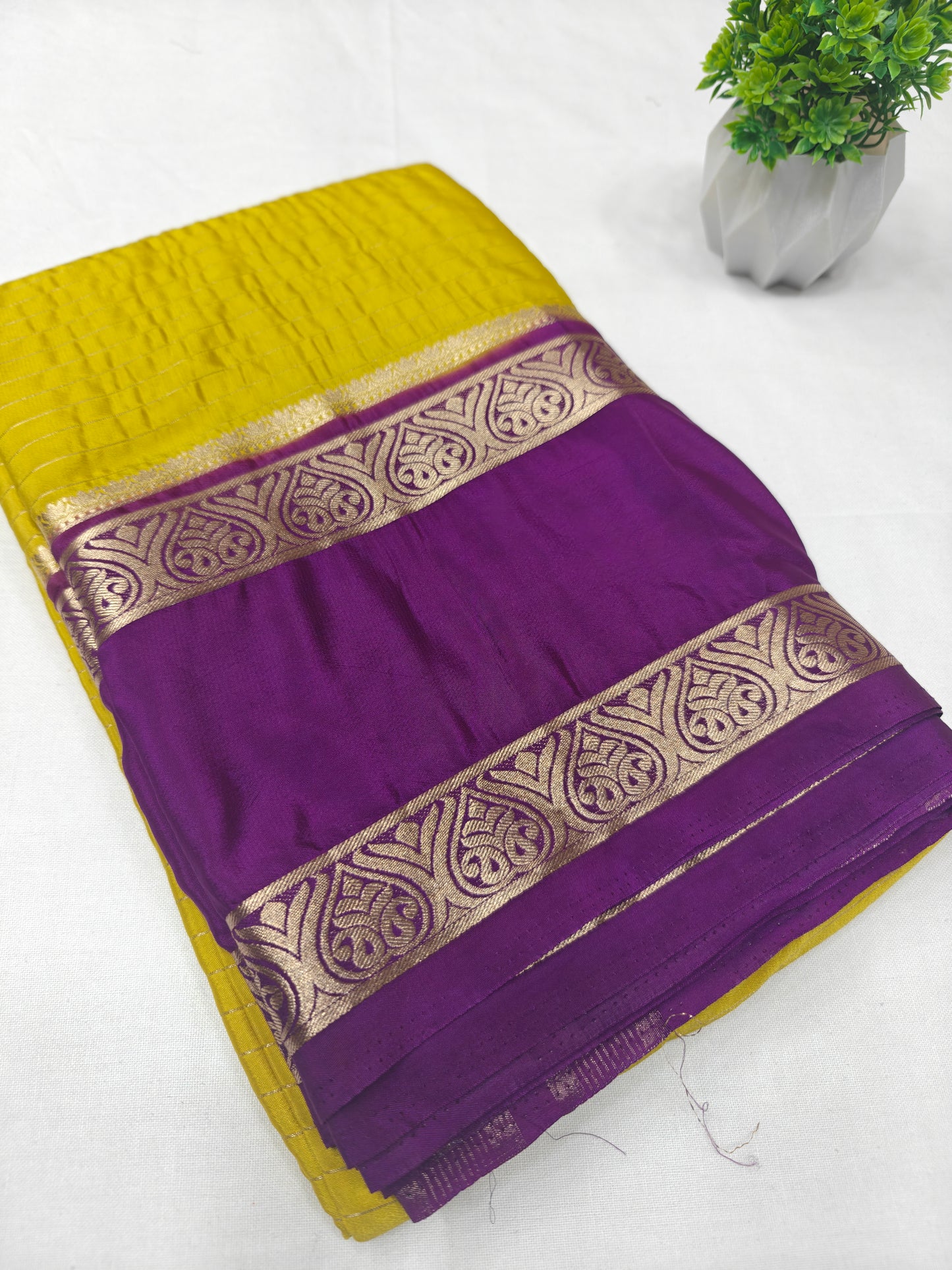 Crepe Stripes Bentex Border