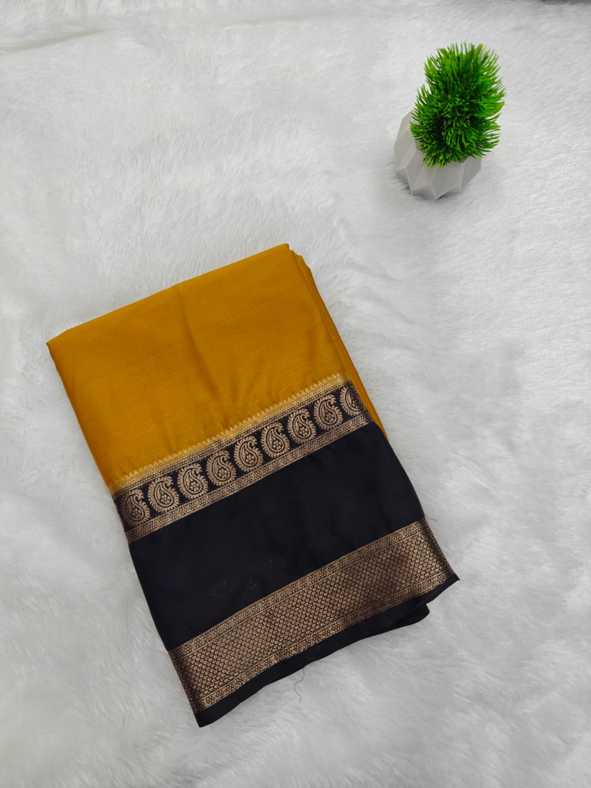 MS Bentex Crepe Mango Cont