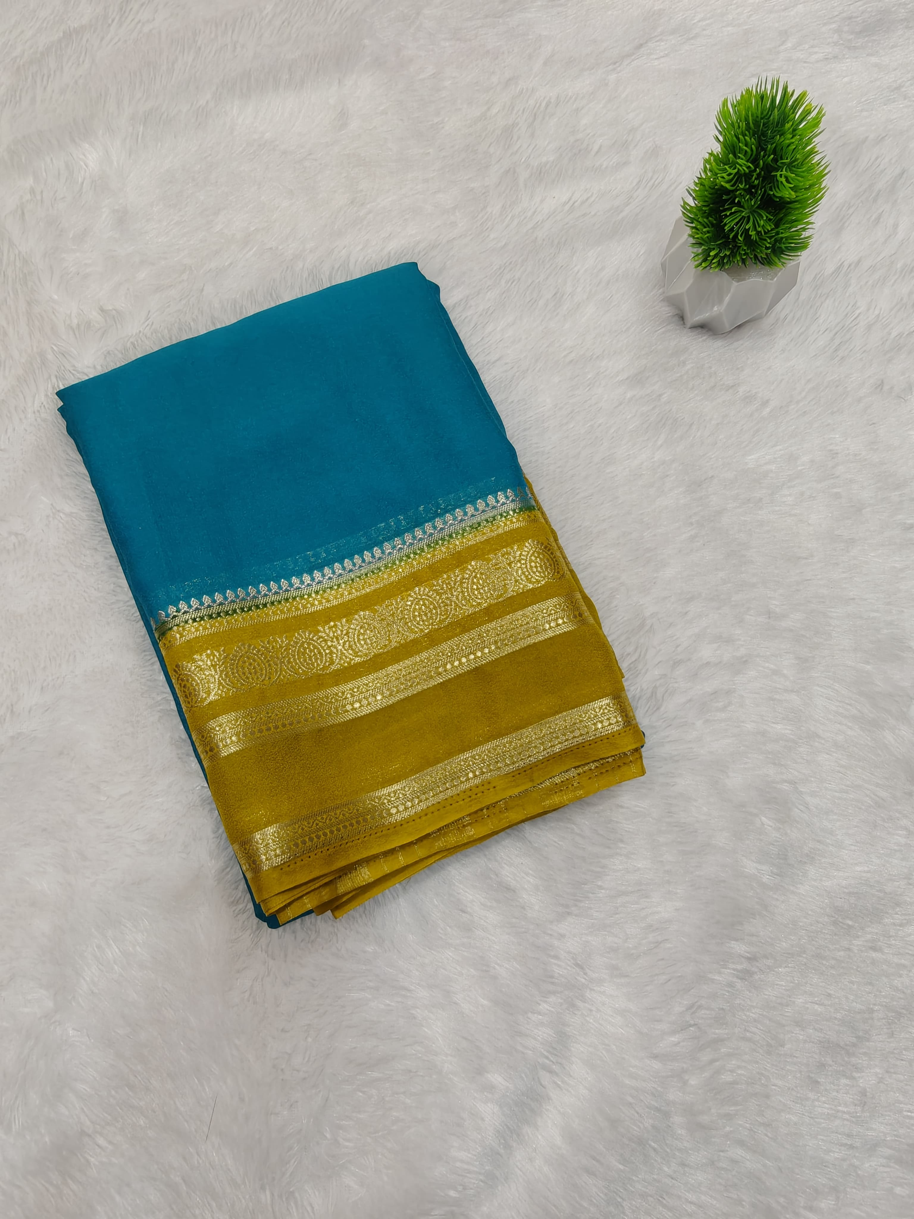 Crepe Plain Bentex and Leaf